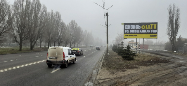 Щит 6x3,  вул. Воїнів-Інтернаціоналістів (біля буд. №9/1, напроти Ощадбанку), магістраль
