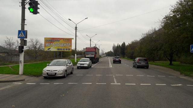 Щит 6x3,  вул. Воїнів-Інтернаціоналістів перехрестя з вул. Григорія Чухрая, магістраль
